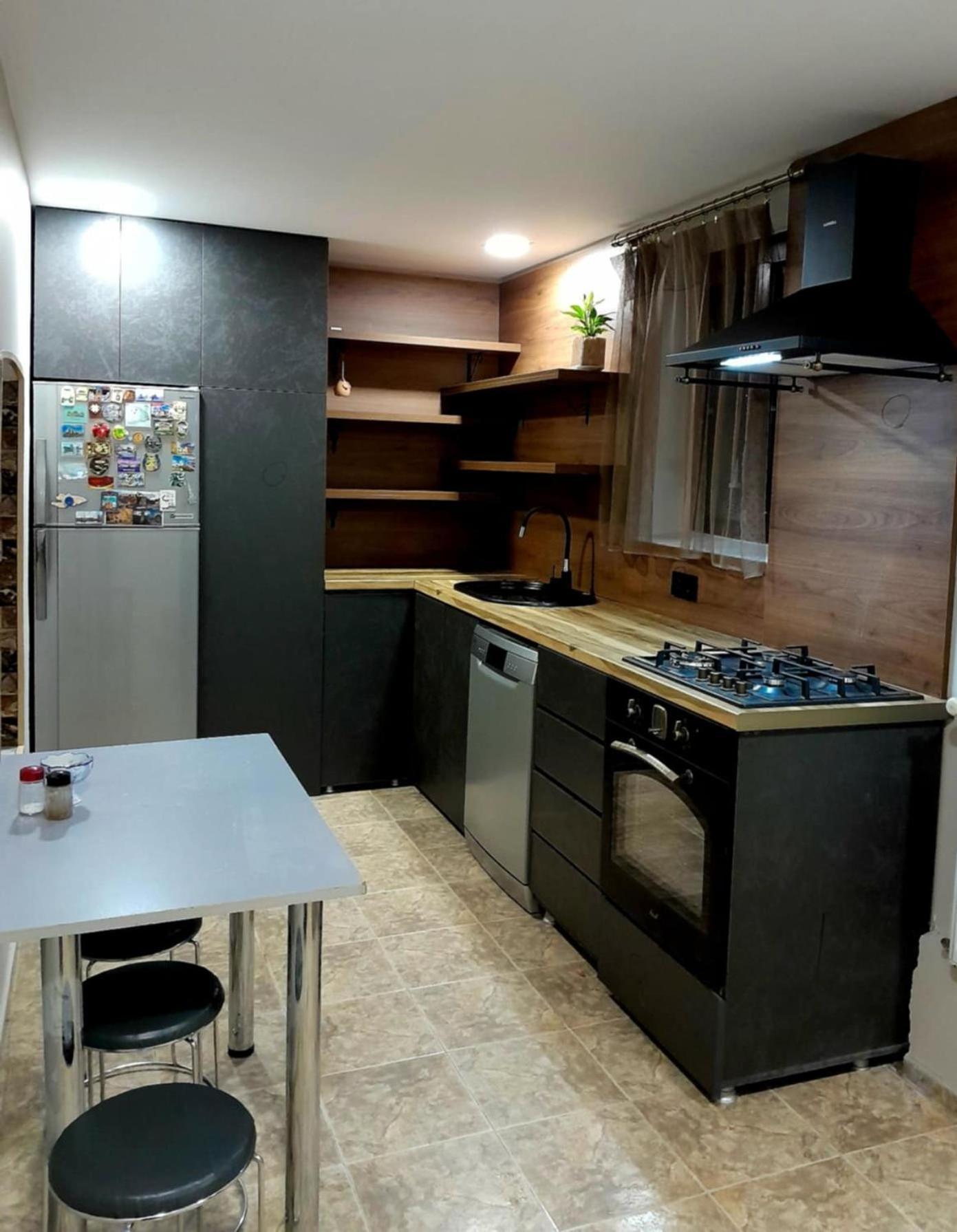 Guest House Metreveli Borjomi Ngoại thất bức ảnh